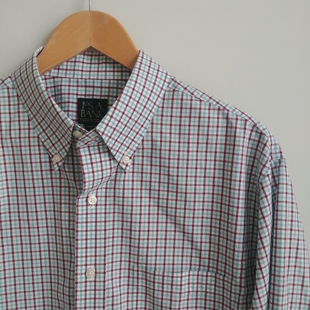 Jos A Bank Mens Large Traveler's Collection 100% cotton button down shirt